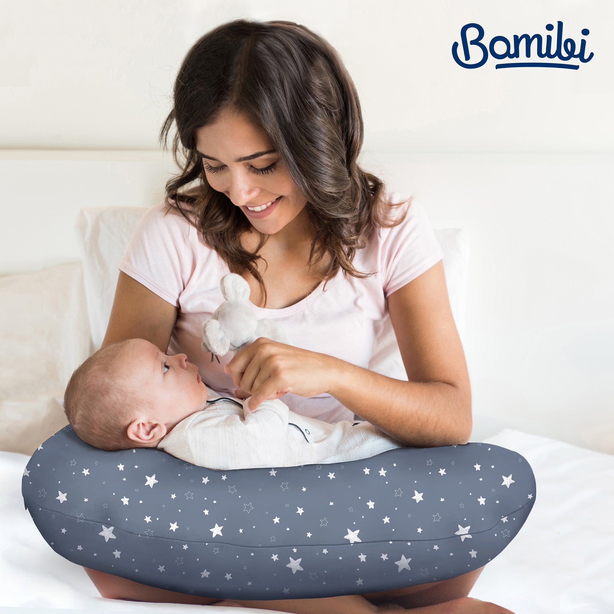 breastfeeding-pillow-blue-stars-mom-baby